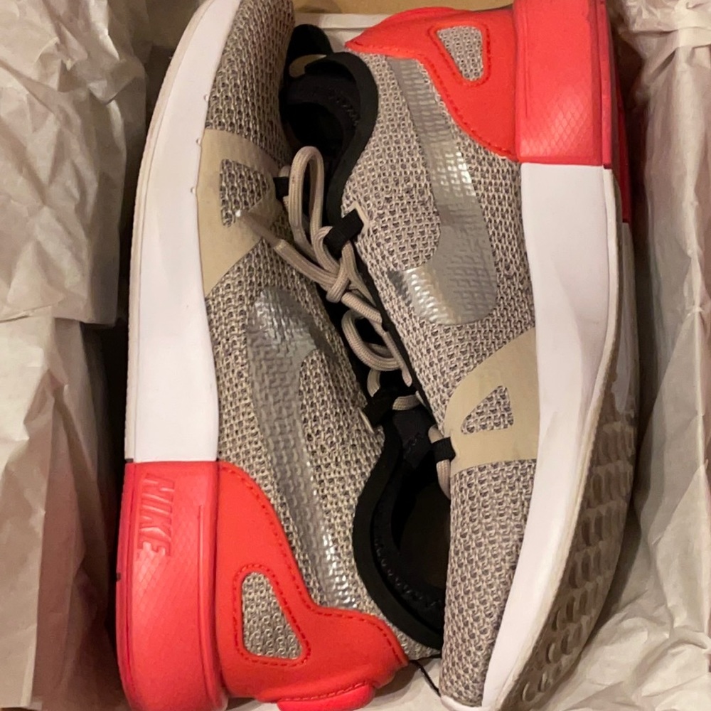 Women’s Nike Dual Racer